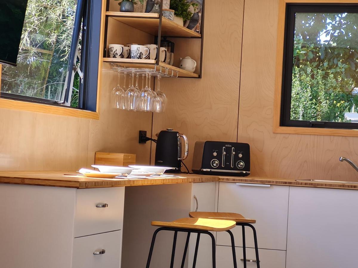 Kaiteriteri Tiny Home Экстерьер фото